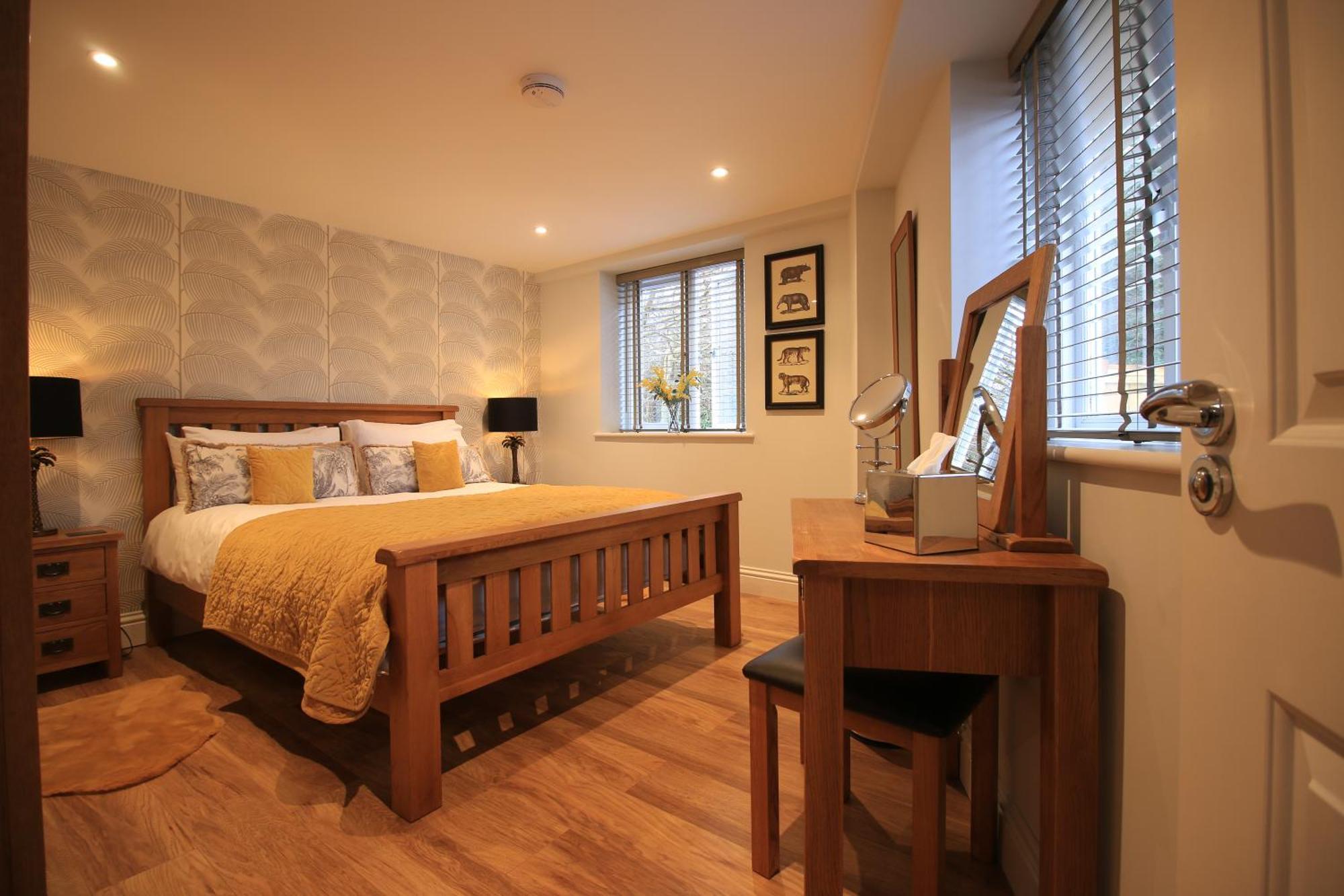 Streamside Apartments Yeovil Bagian luar foto