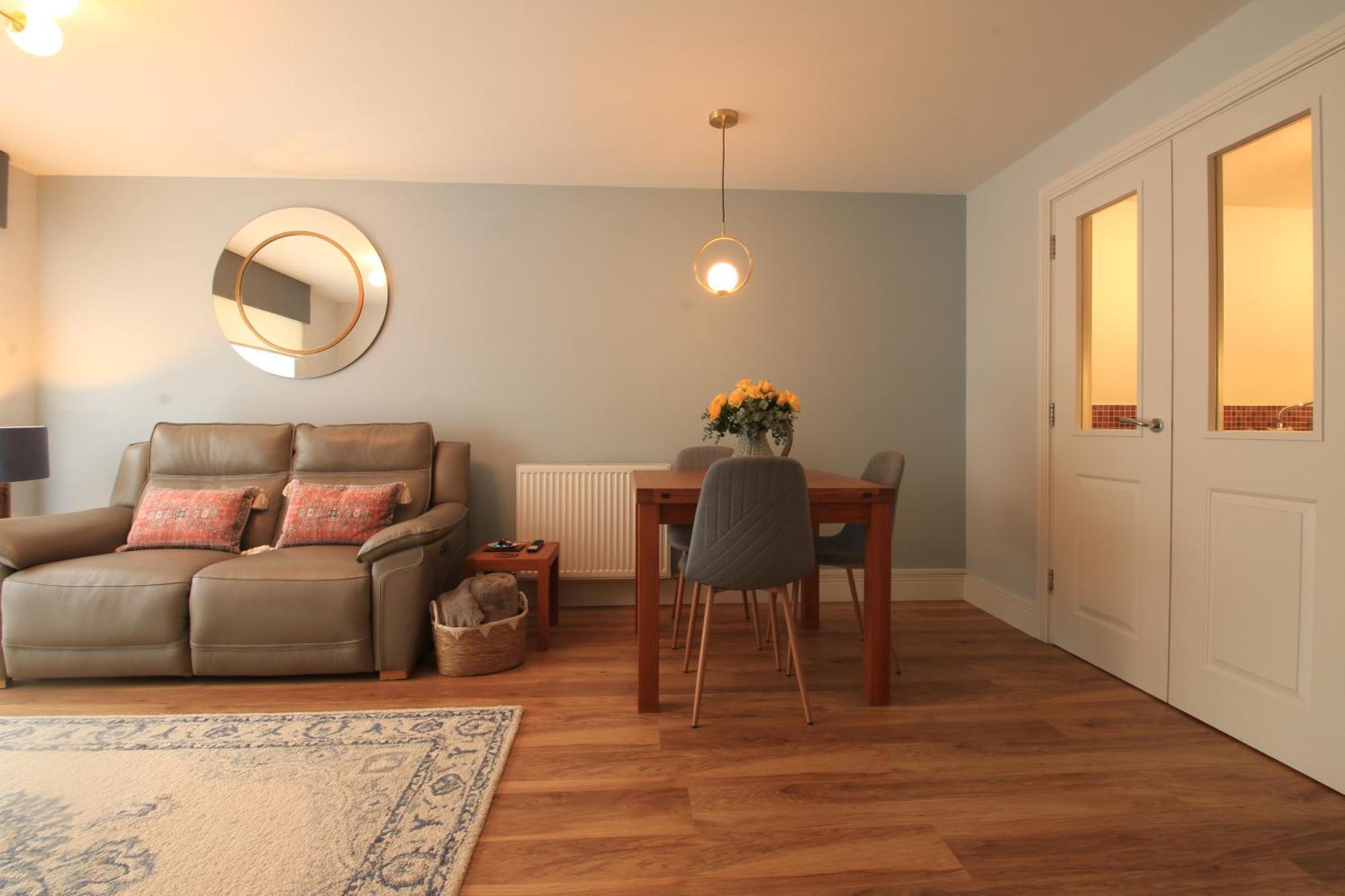 Streamside Apartments Yeovil Bagian luar foto